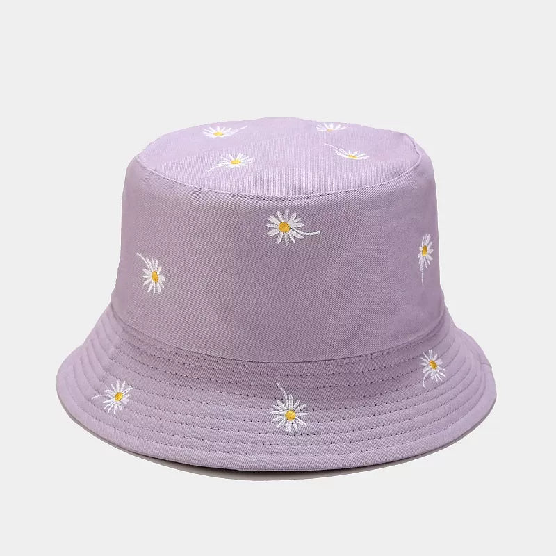 Irish Country Hat Daisy Embroidered Reversible in Lavender